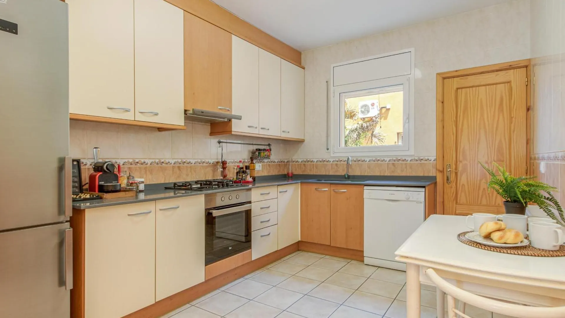 Casa Con Piscina Privada, Jardin, Bbq, Wifi, Garaje Y Cerca De La Playa - Es-89-90 Villa Sant Pere Pescador 0*,